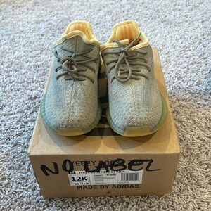 Size 12 kid shoe